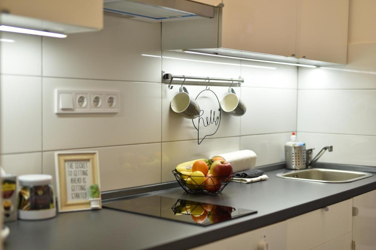 Királykút 1 apartman - ingyen parkolás, bicajok, ac Székesfehérvár Esterno foto